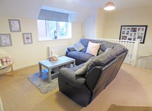 Sitting / Dining Room- click for photo gallery